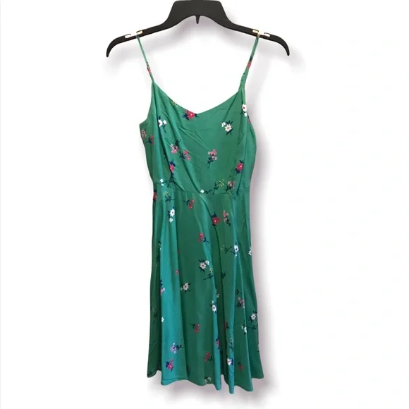 Old Navy Green Floral Fit & Flare Spaghetti Strap Dress - Picture 1 of 3